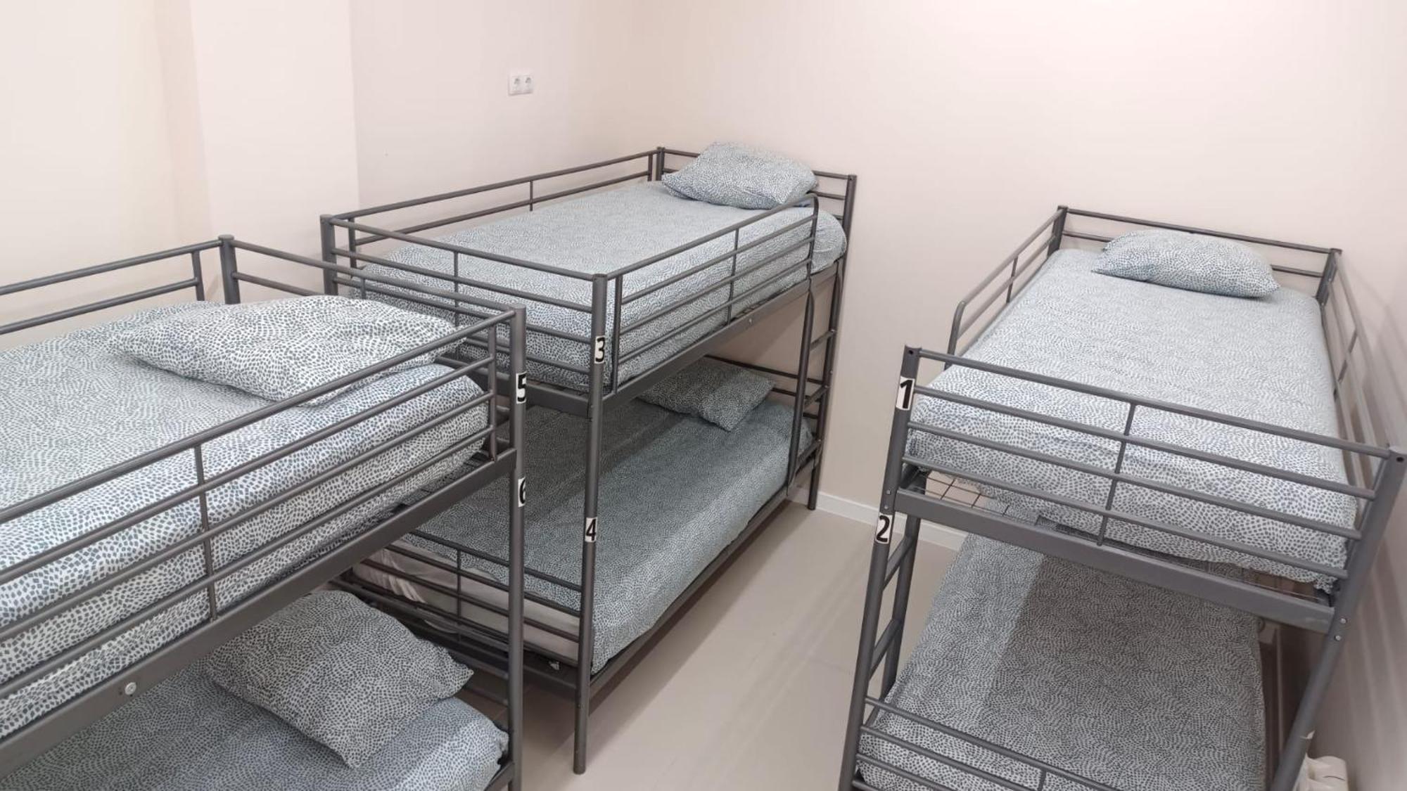 Hostel Las Rosas Madrid Luaran gambar