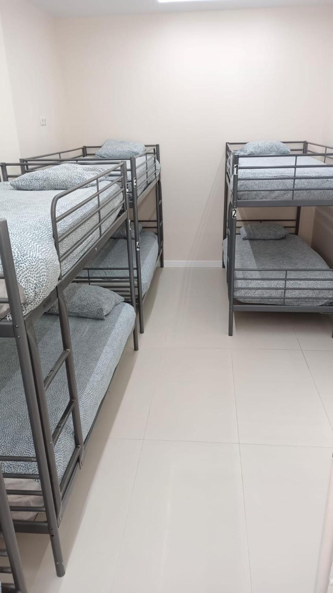 Hostel Las Rosas Madrid Luaran gambar